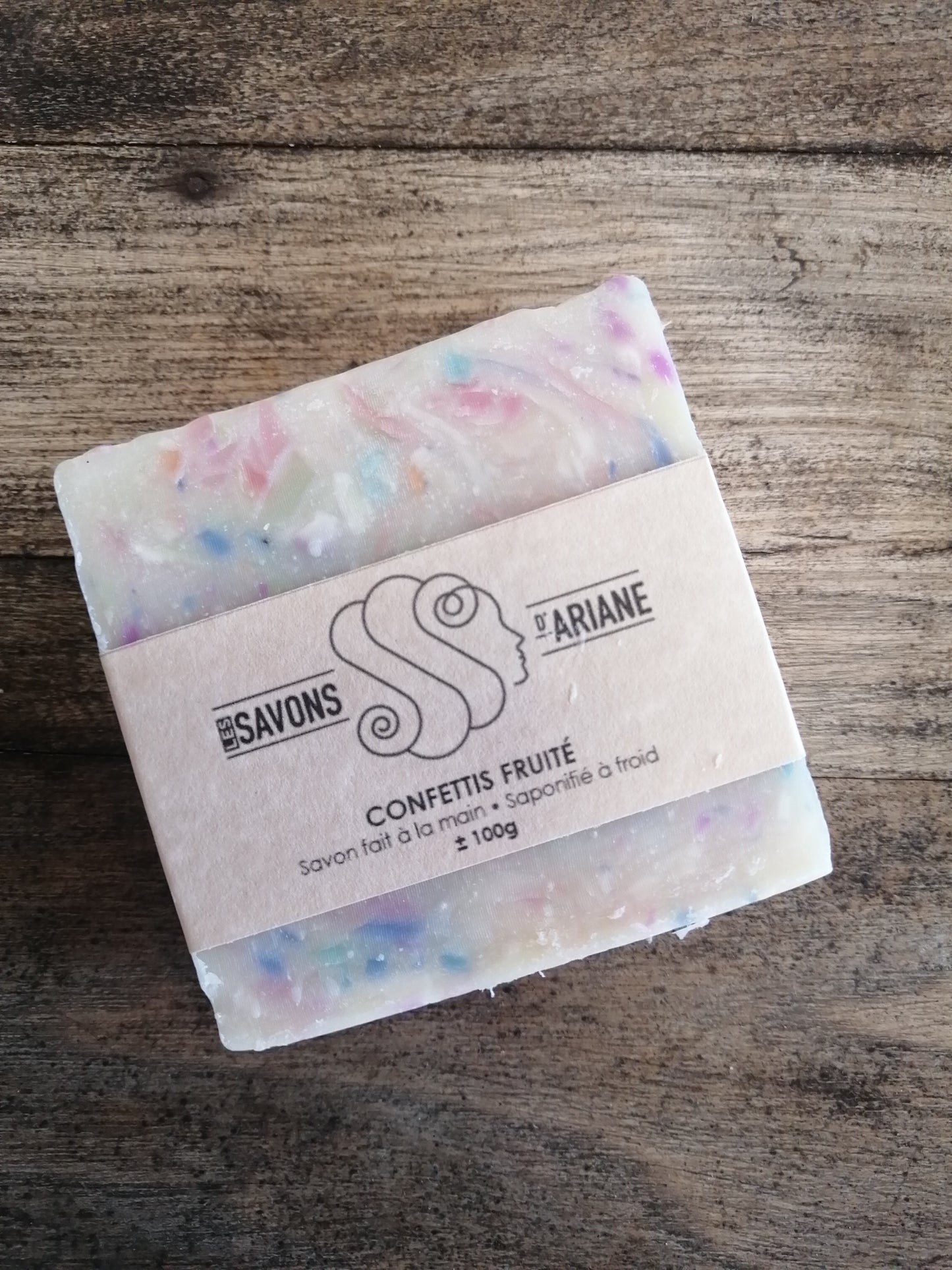 Savon Confettis fruité - Les savons d'Ariane